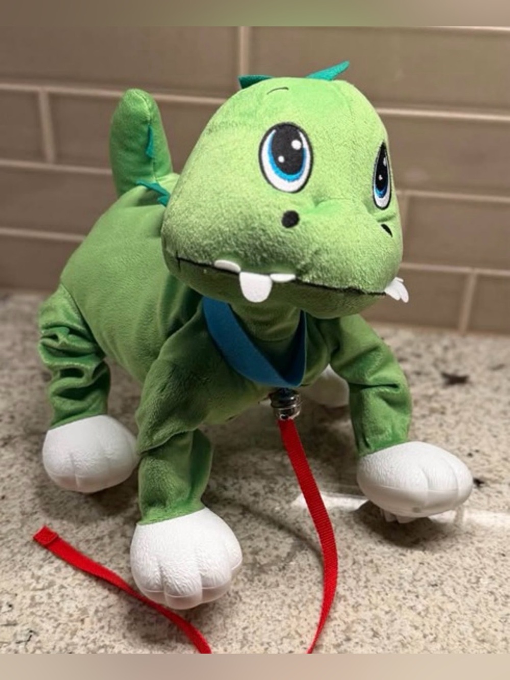 Peppy Pets Walk Your Plush Dinosaur with Leash Green Interactive Stuffed Toy